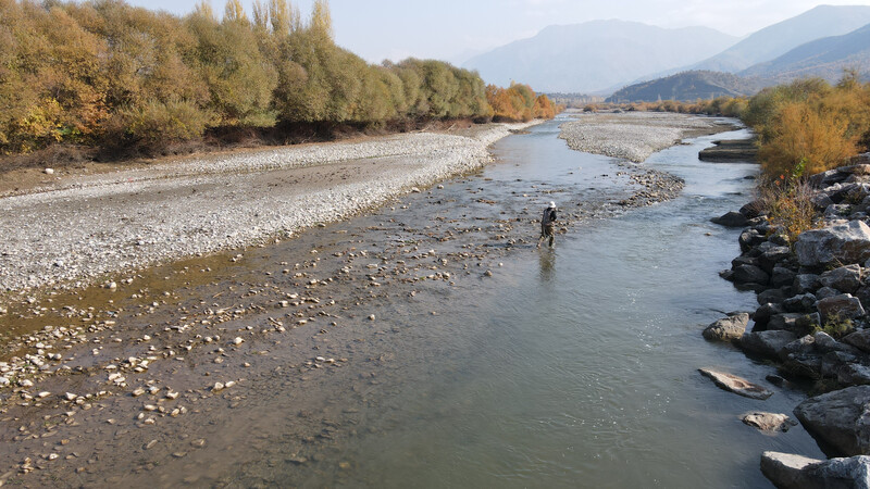 Cüynet Kaya and Müevver Oral, researchers with Recep Tayyip Erdogan University, searching the Sarim and Han streams in Turkey for the Batman River Loach. The Batman River Loach had been lost since 1974 until the team rediscovered it in the streams that makeup the headwaters of the Batman River. (Photo courtesy of Re:wild)