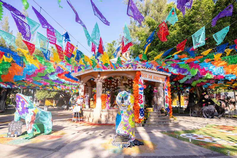 Day of the Dead celebrations near the Teuchitlán River, Jalisco. (Photo by Manfred Meiners/Re:wild)